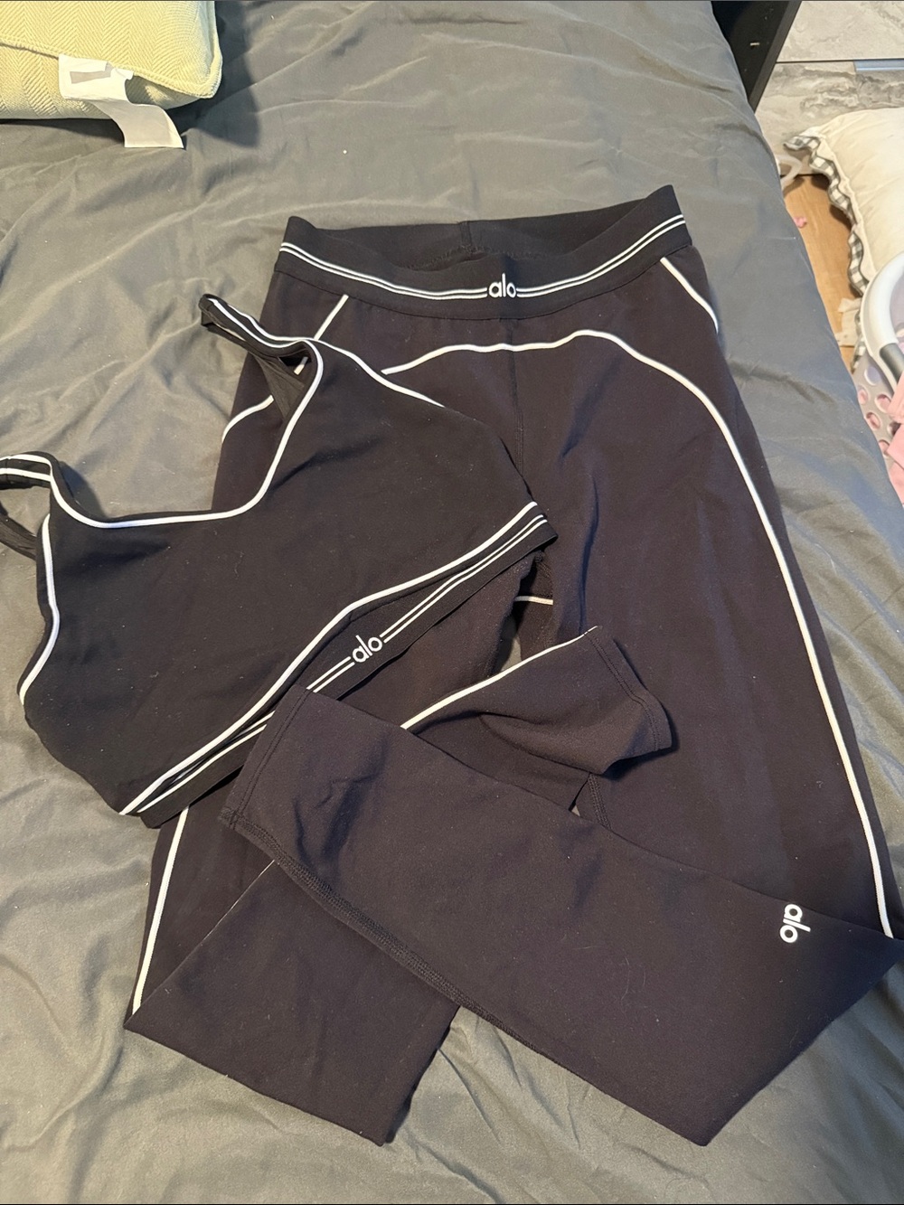 ALO Yoga Black Leggings and bra with White Piping